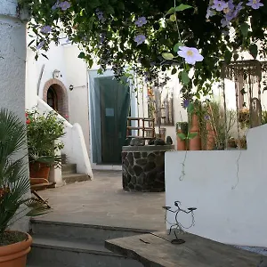 La Lampara Bed and breakfast