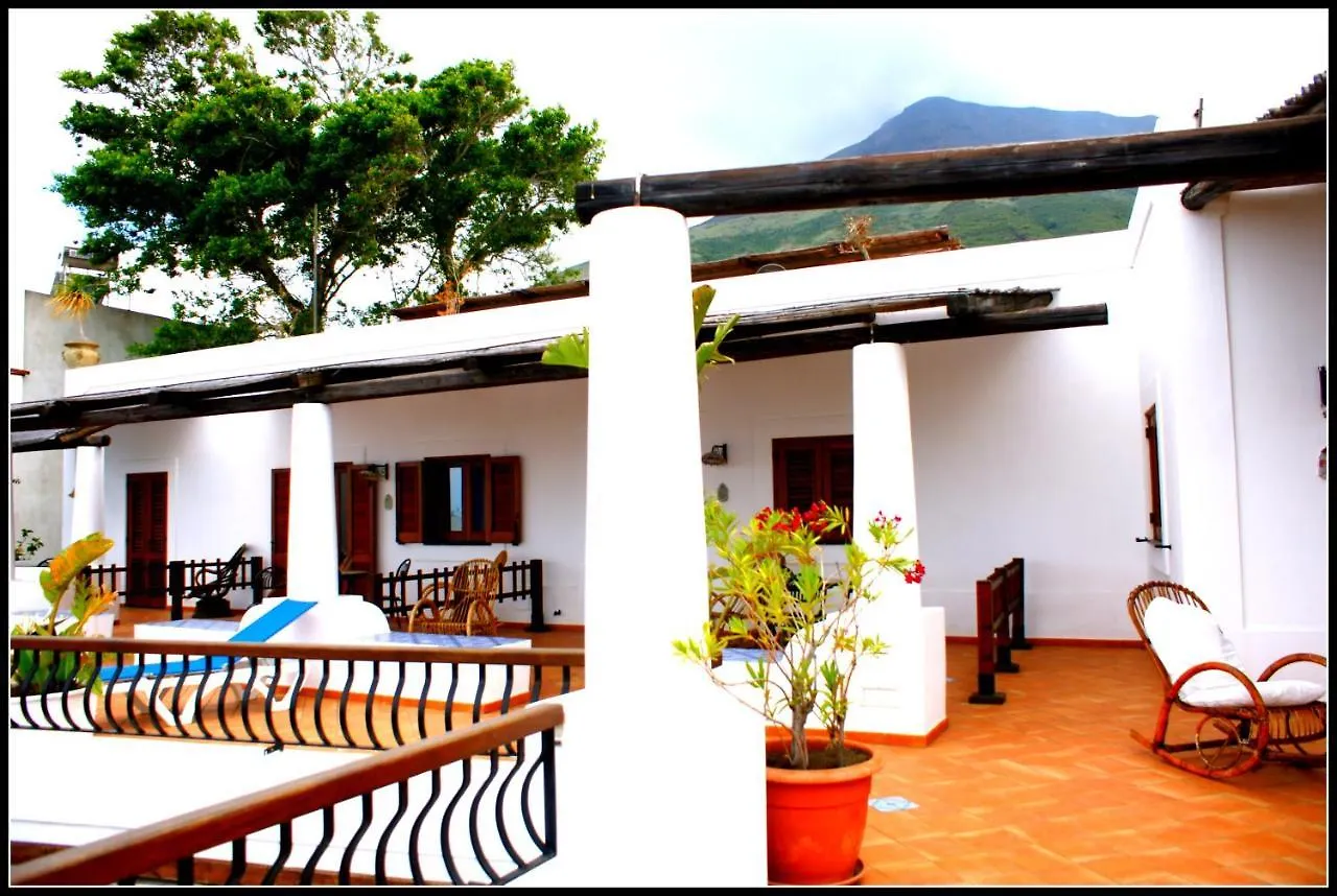 Pedra Residence Stromboli Italia