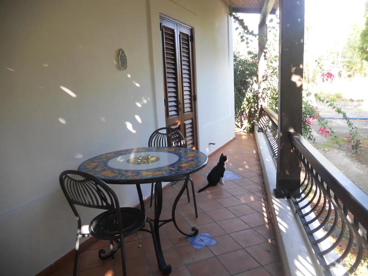 Aparthotel Pedra Residence Stromboli