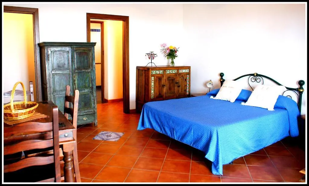 Pedra Residence Stromboli 2*,